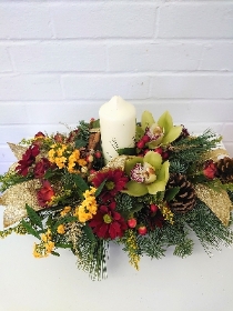 Christmas Table Arrangement